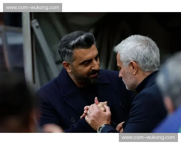 摩纳哥通过伊莱尼赫纳转会 一举扭亏为盈成冬窗盈利王